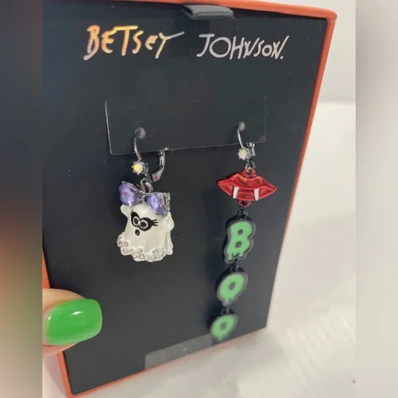 SOLD - Picture 3 of 6